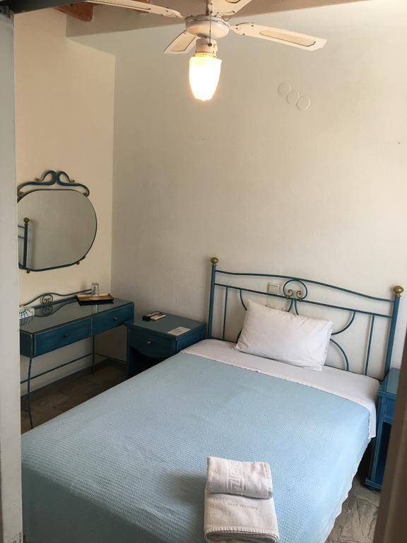 Vana Holidays Ornos  Buitenkant foto