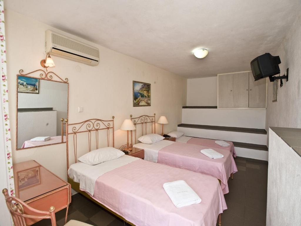 Vana Holidays Ornos  Kamer foto